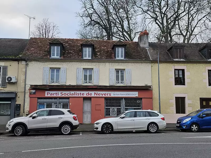 Immeuble, 217 m²