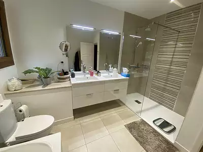 Maison, 223 m²