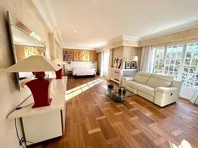 Maison, 386 m²
