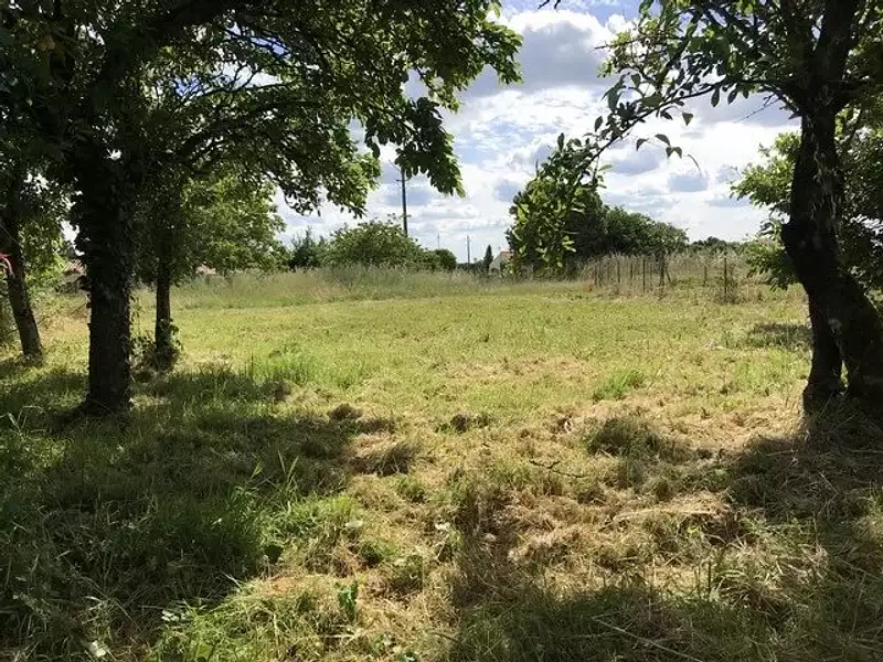Terrain, 640 m²