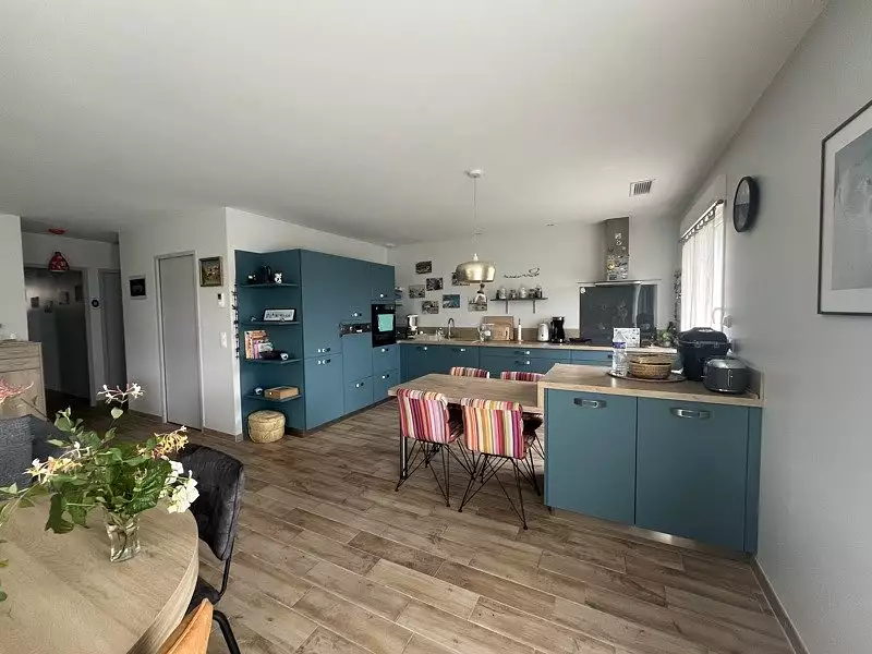 Maison, 93 m²