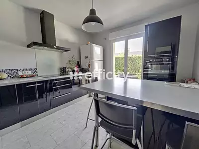 Maison, 175 m²