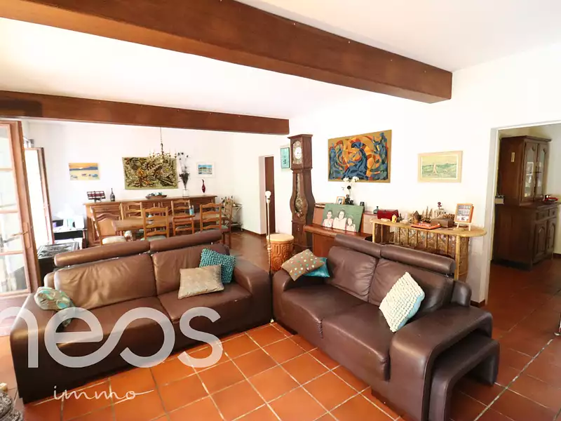 Maison, 280 m²