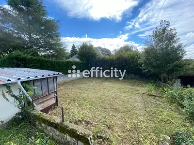 Terrain, 300 m²