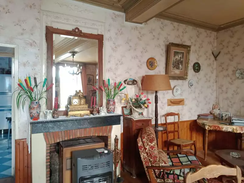 Maison, 285 m²