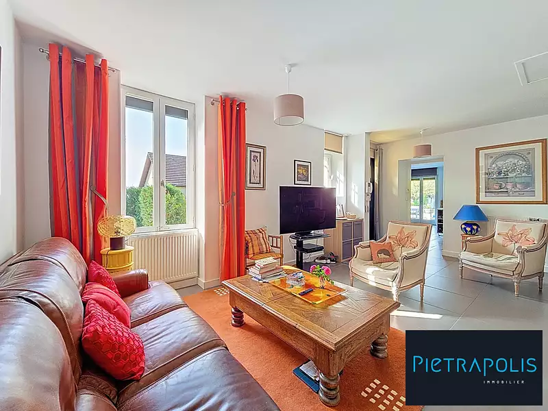 Maison, 106 m²