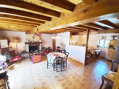 Maison, 99 m²