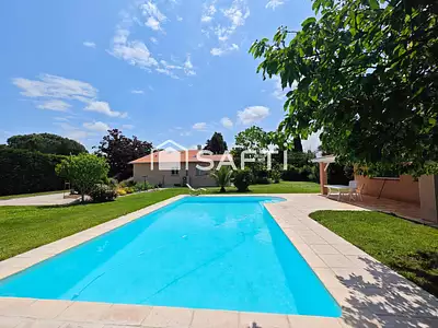 Maison, 180 m²