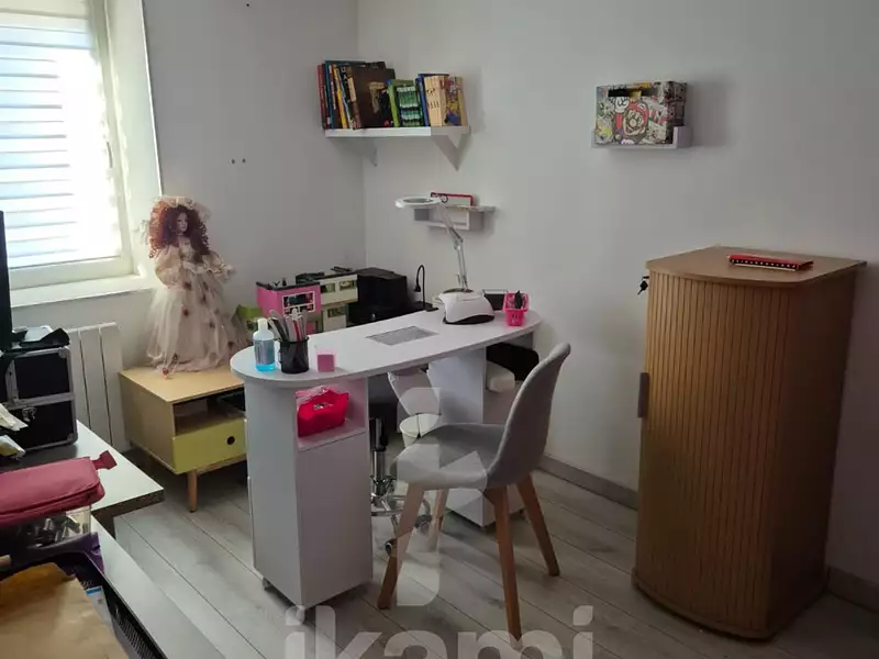 Maison, 220 m²