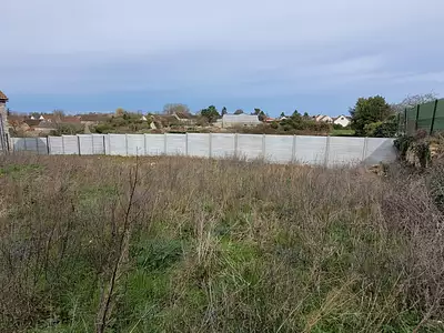 Terrain, 663 m²