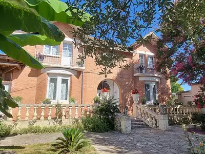 Maison, 320 m²