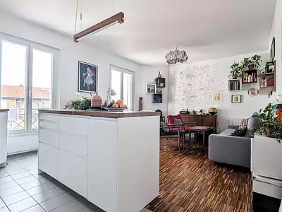 249 000 € 4 952 €/m² Appartement • 50,28 m² • 2 pièces • 1 chambre Saint-Denis (93200)
