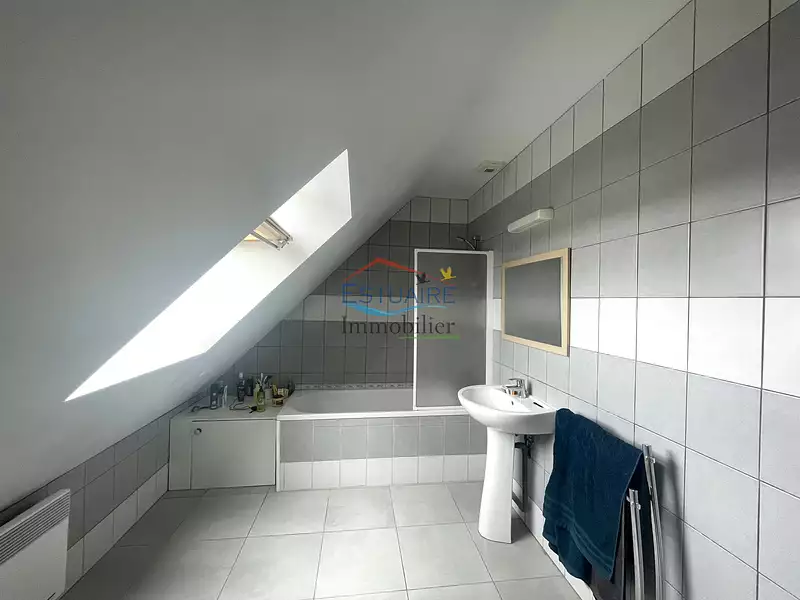 Maison, 99 m²