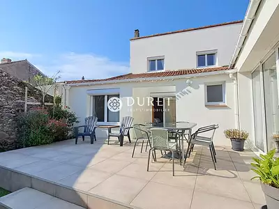 Maison, 157 m²
