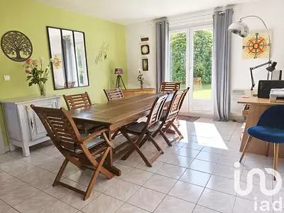 Maison, 93 m²