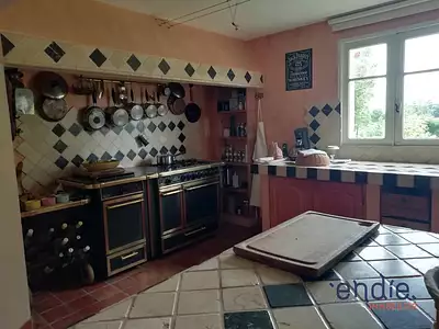 Maison, 240 m²