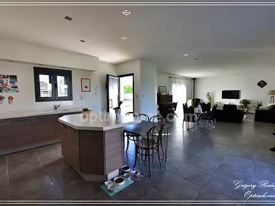 Maison, 155 m²