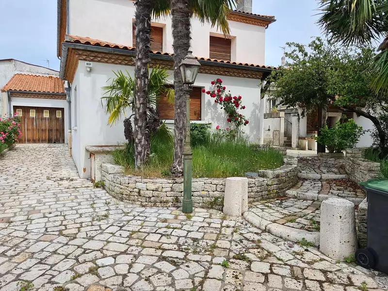 Maison, 140 m²