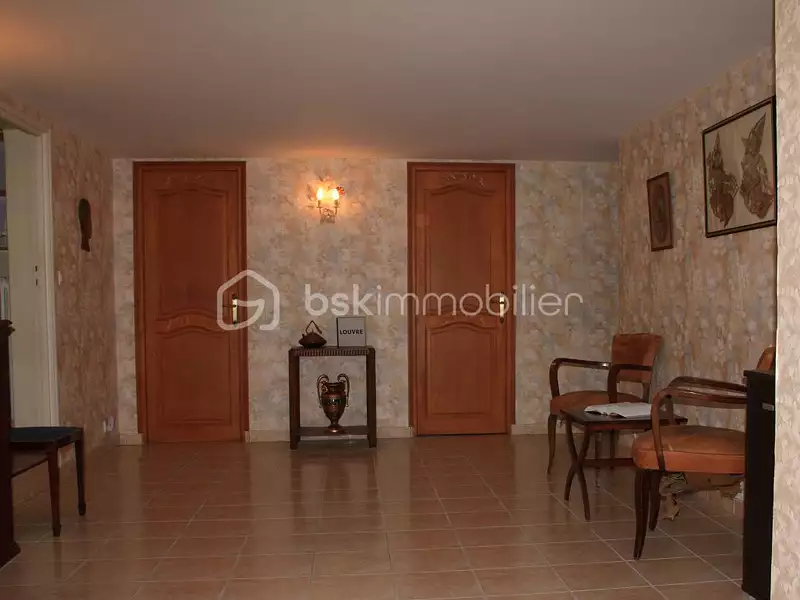 Maison, 310 m²