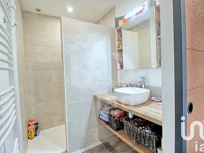 Maison, 260 m²