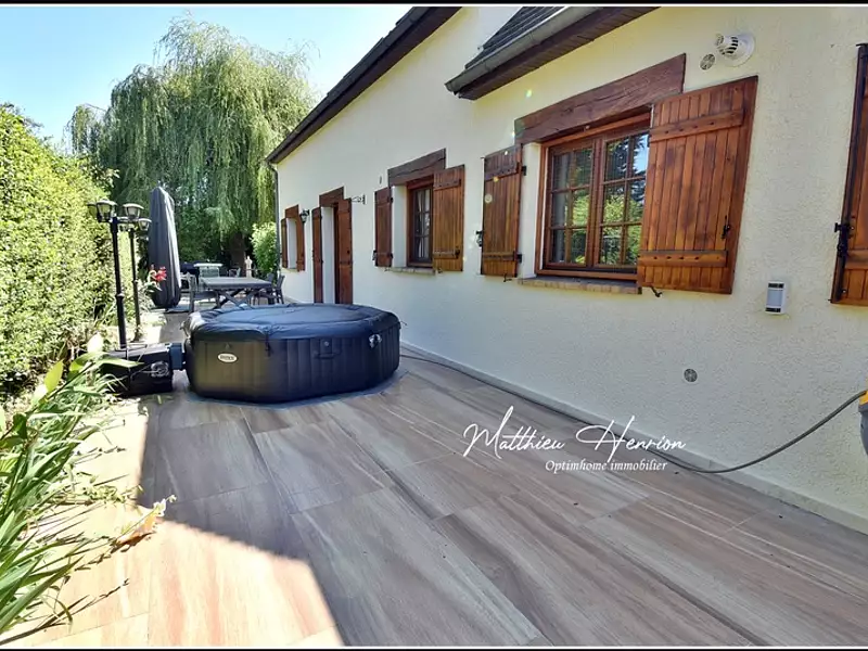 Maison, 185 m²