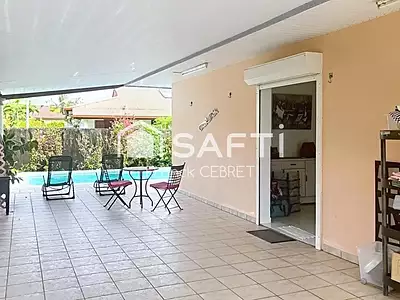 Maison, 94 m²