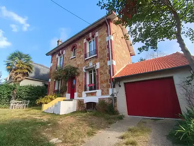 Maison, 180,6 m²
