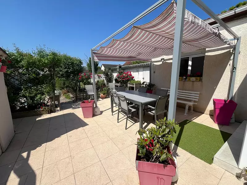 Maison, 115 m²