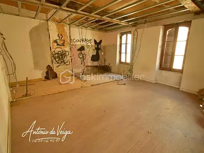 Immeuble, 165 m²