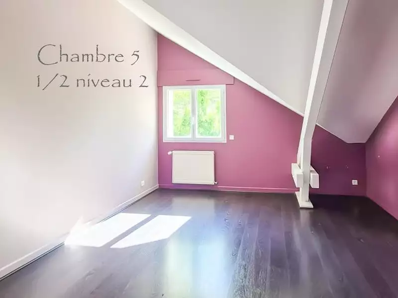 Maison, 230 m²