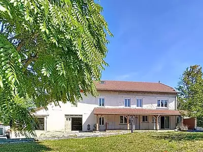 Maison, 151 m²