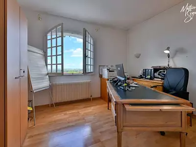 Maison, 195 m²