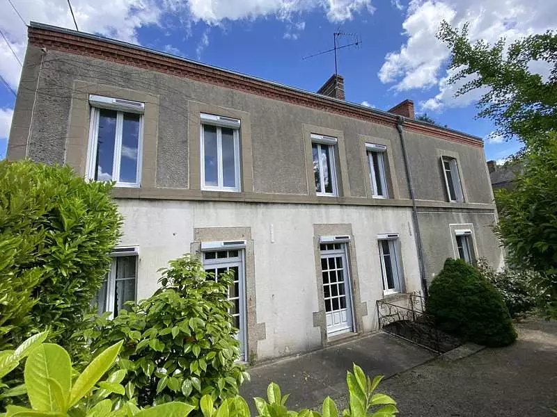 Maison, 163 m²