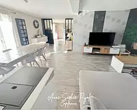 Maison, 164 m²