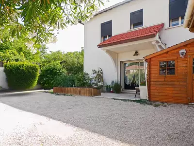 Maison, 165 m²