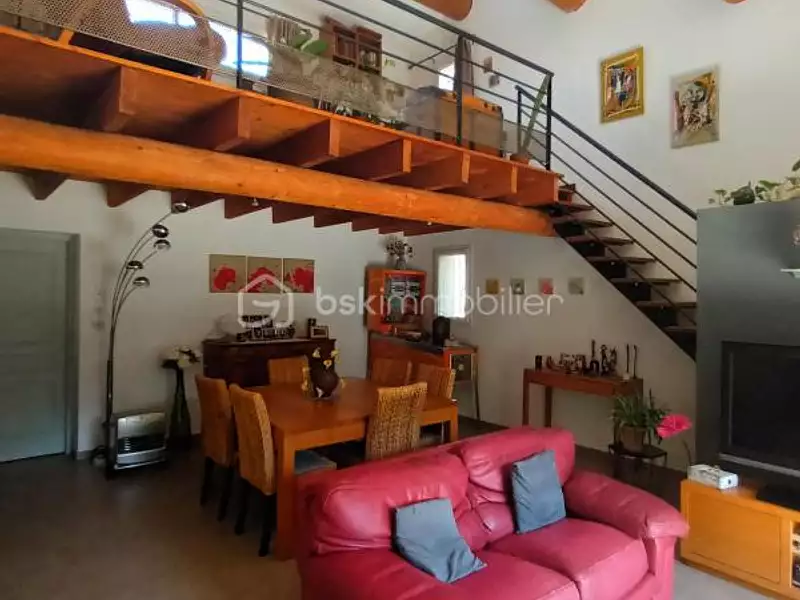 Maison, 114 m²