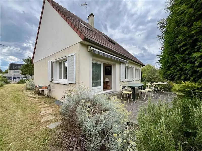 Maison, 127 m²