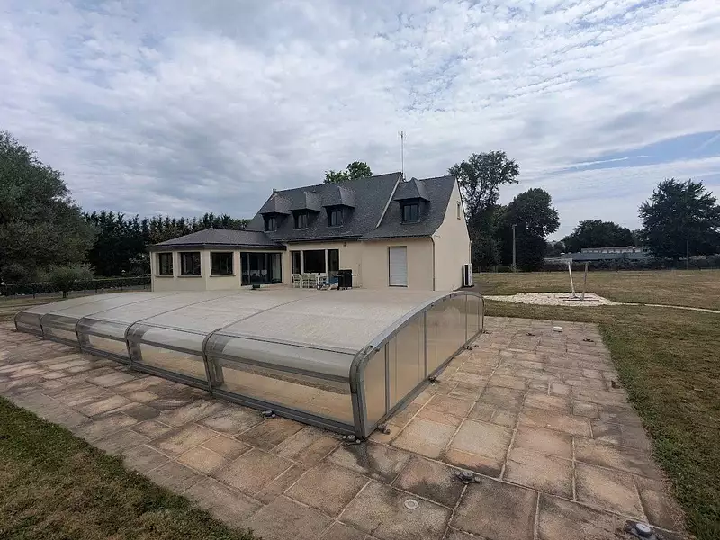 Maison, 219 m²