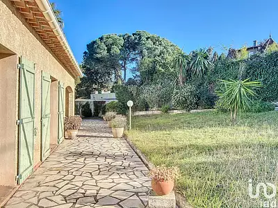 Maison, 210 m²