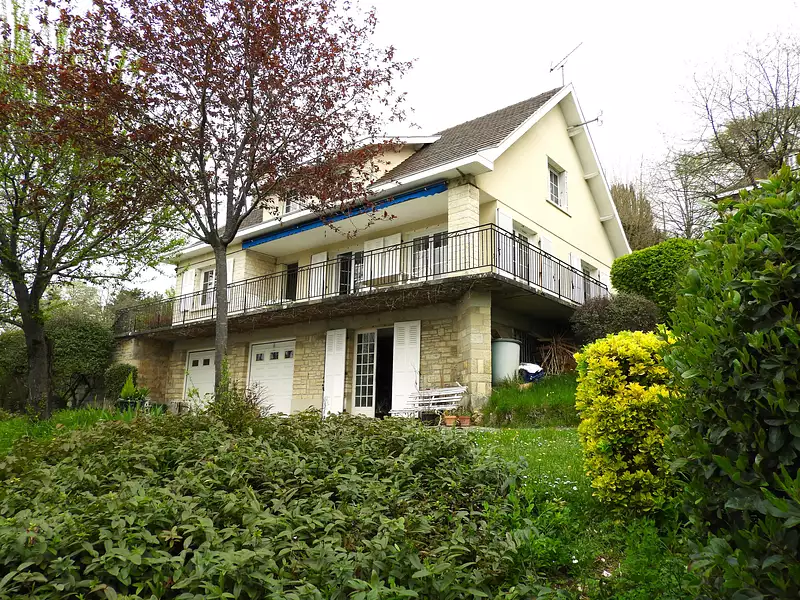 Maison, 165 m²