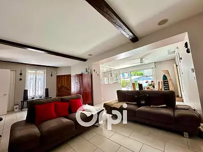 Maison, 224 m²