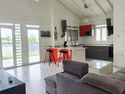 Maison, 83 m²
