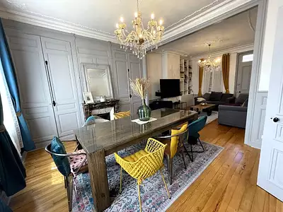 Maison, 166 m²