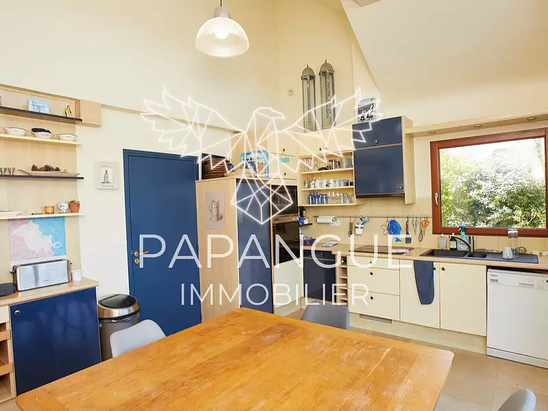 Maison, 332 m²