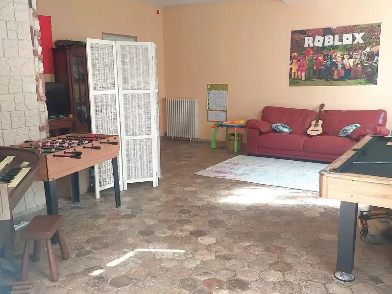 Maison, 408,6 m²