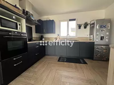 Maison, 96 m²
