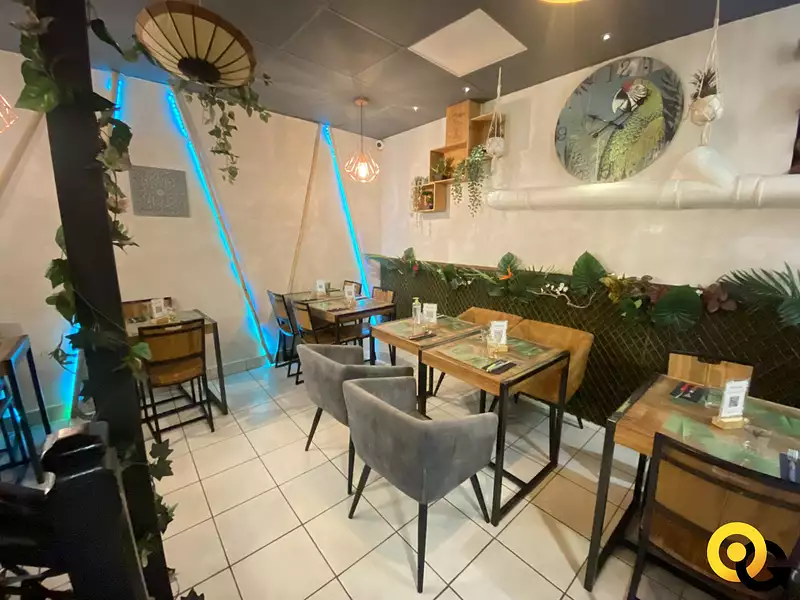 Divers, 30 m²