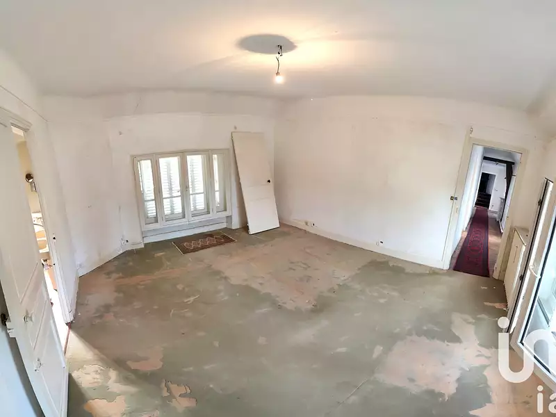 Maison, 238 m²