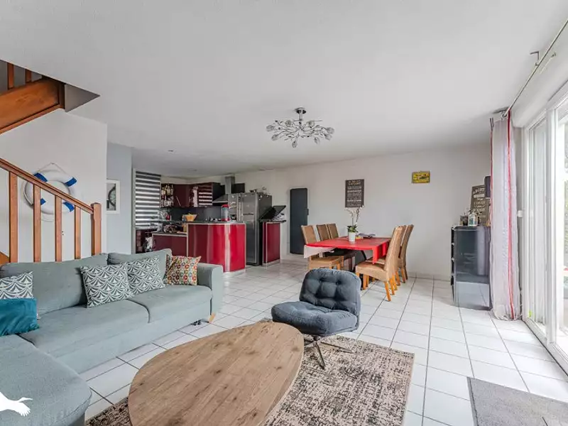 Maison, 84 m²