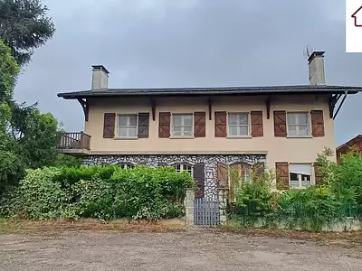Maison, 263 m²